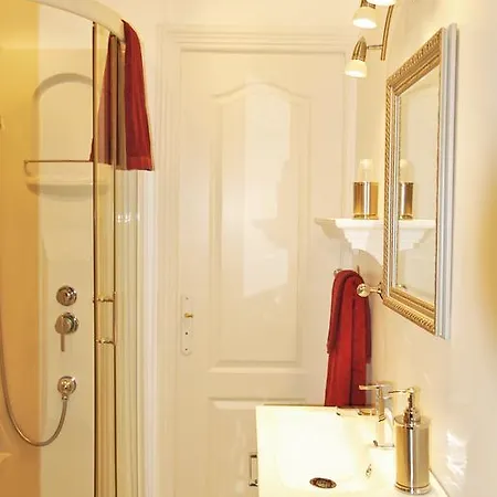 ベッド・アンド・ブレックファスト La Grande Maison *